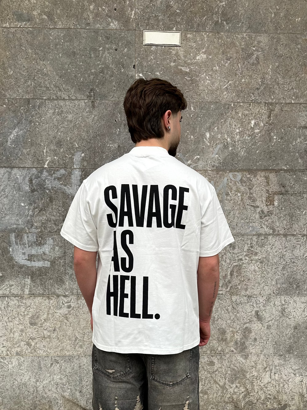 T-SHIRT