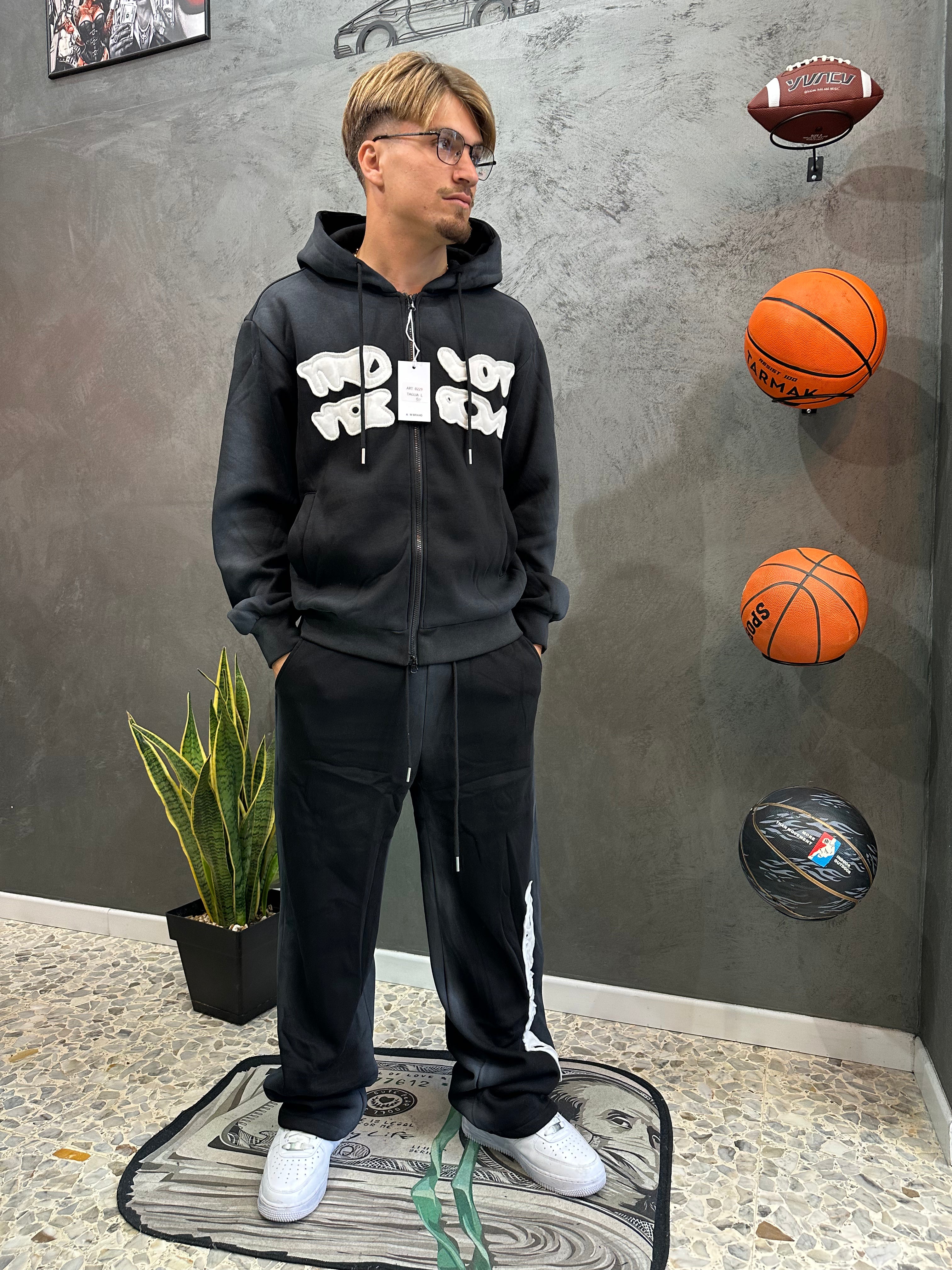 TRACKSUIT